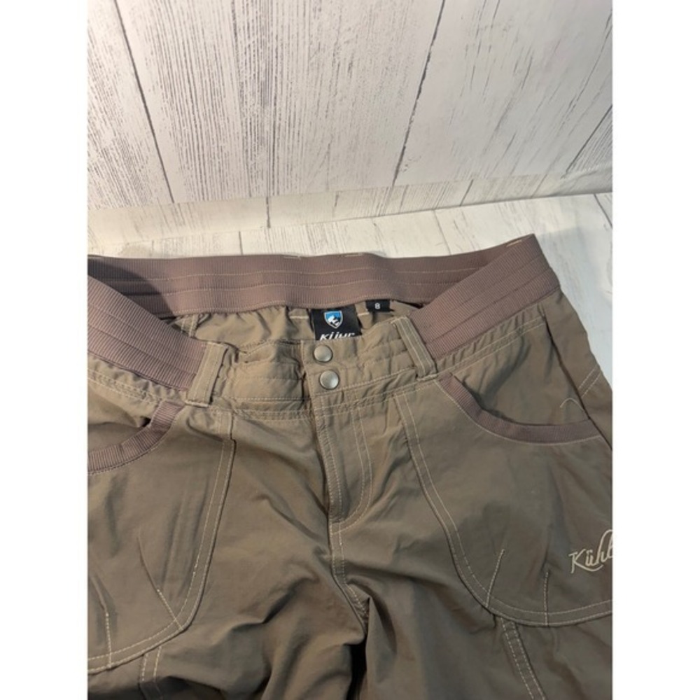 Kuhl Women's Hiking Shorts Olive Green Capri Lightweight Outdoor Size 8